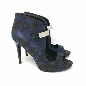 Fergie Classic Pumps Shoes Blue Camo Stiletto 8